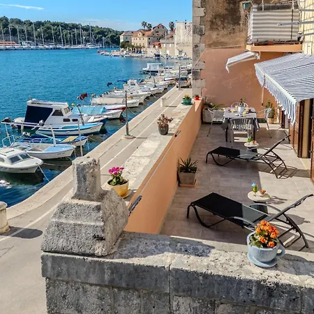 Appartement House Benbello