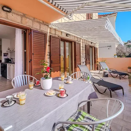 House Benbello Appartement *